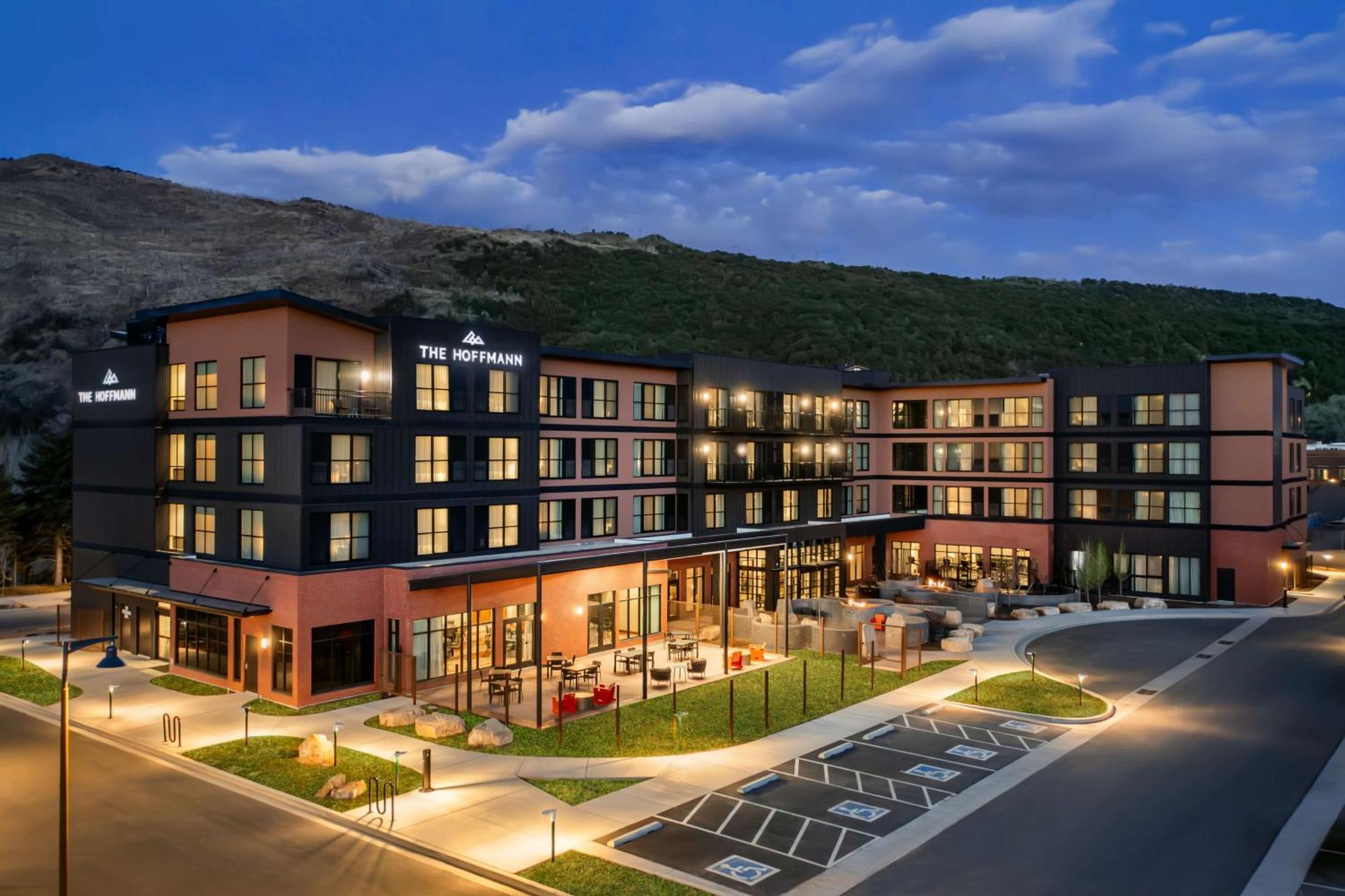 The Hoffmann Hotel Basalt Aspen Tapestry Collection Hilton Εξωτερικό φωτογραφία